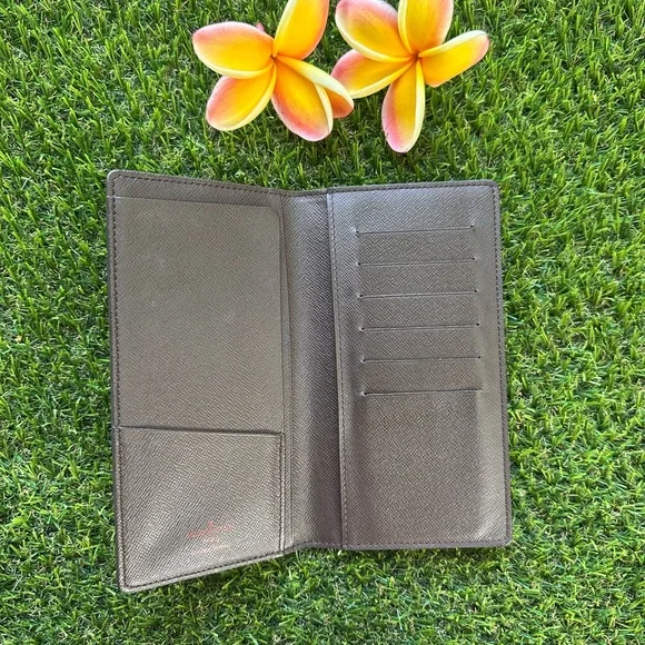 LV damier long bifold wallet - Picture 2 of 10